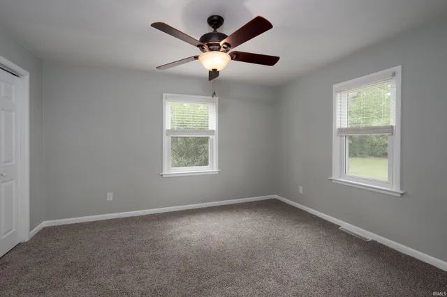 $324,900 | 10814 Lower Huntington Road, Roanoke, IN 46783