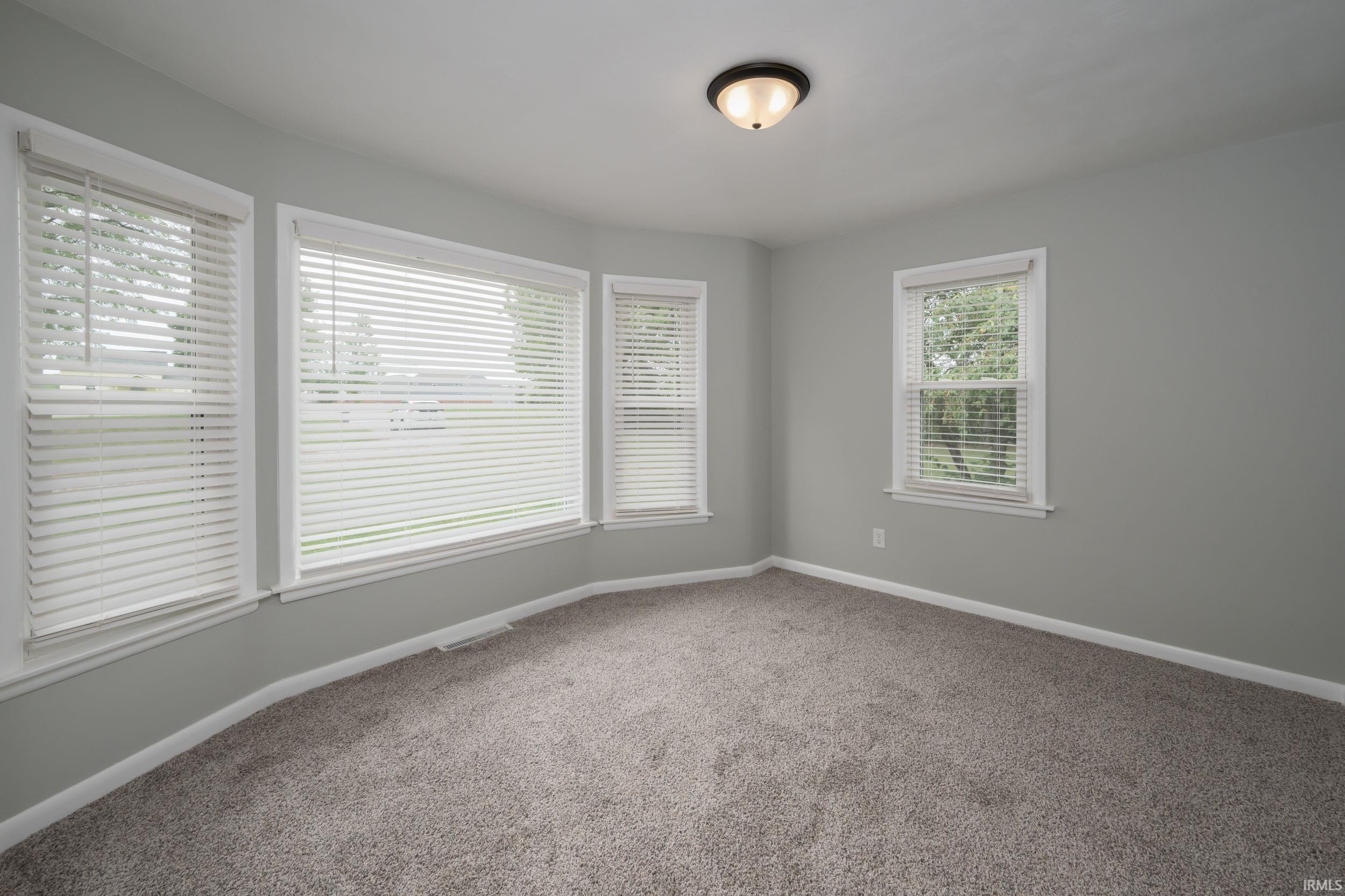 10814 Lower Huntington Road Roanoke, IN 46783 - Photo 18 of 31