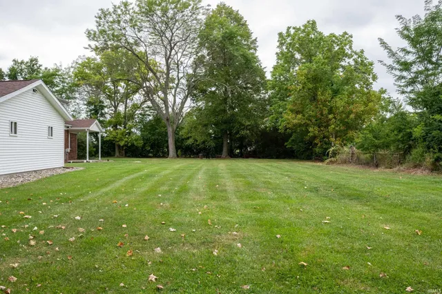 $324,900 | 10814 Lower Huntington Road, Roanoke, IN 46783