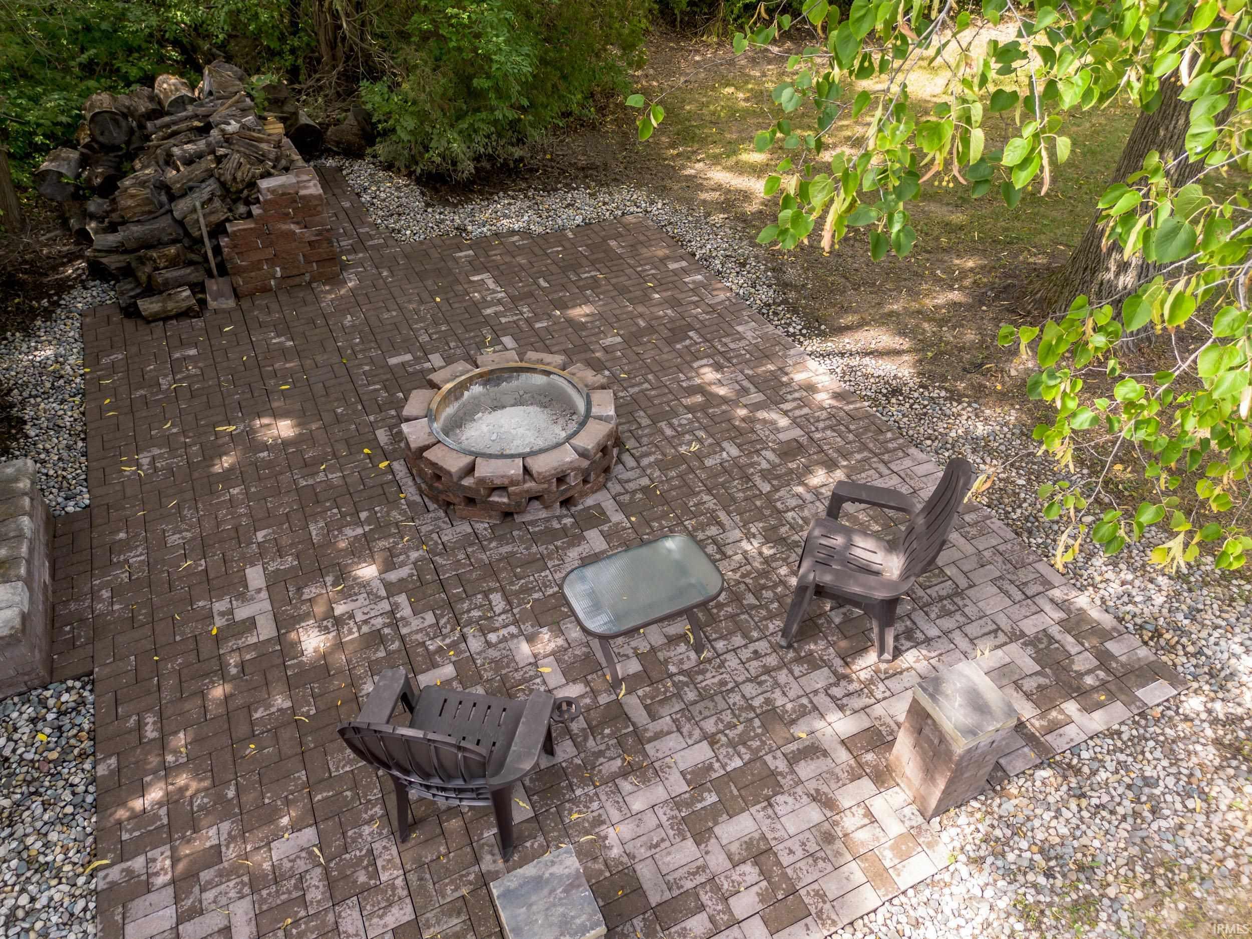 10814 Lower Huntington Road Roanoke, IN 46783 - Photo 9 of 31