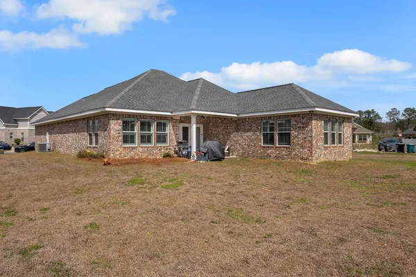 $389,900 | 4425 Summerfield Drive, Tallahassee, FL 32303