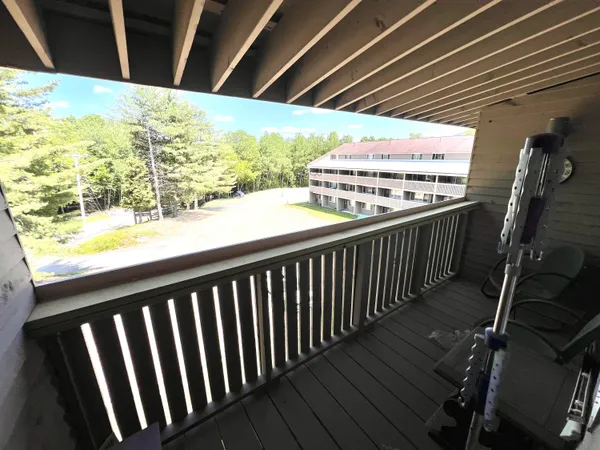 $395,000 | 8 Fall Line Drive, Unit N211, Newry, ME 04261