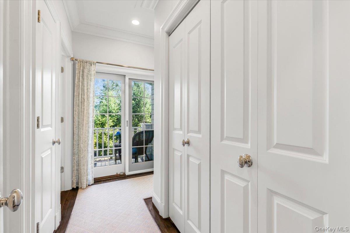 5 Rockridge Road Rye, NY 10580 - Photo 21 of 42 Private Entry to Primary Suite