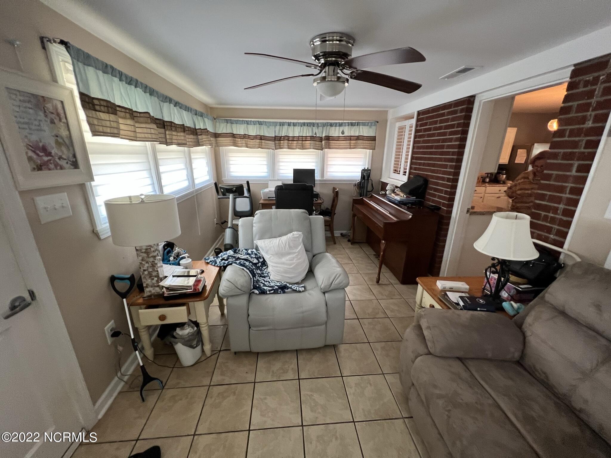 4128 Freedom Way Hubert, NC 28539 - Photo 19 of 19 Sun Room