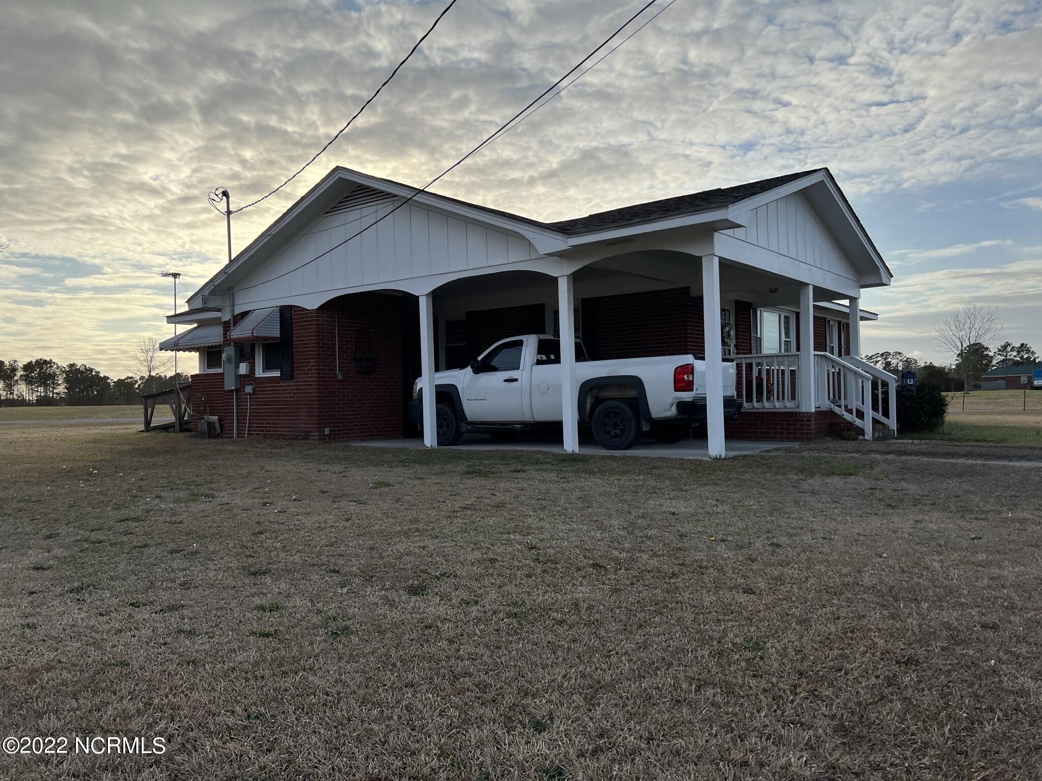4128 Freedom Way Hubert, NC 28539 - Photo 7 of 19 IMG_0164(1)