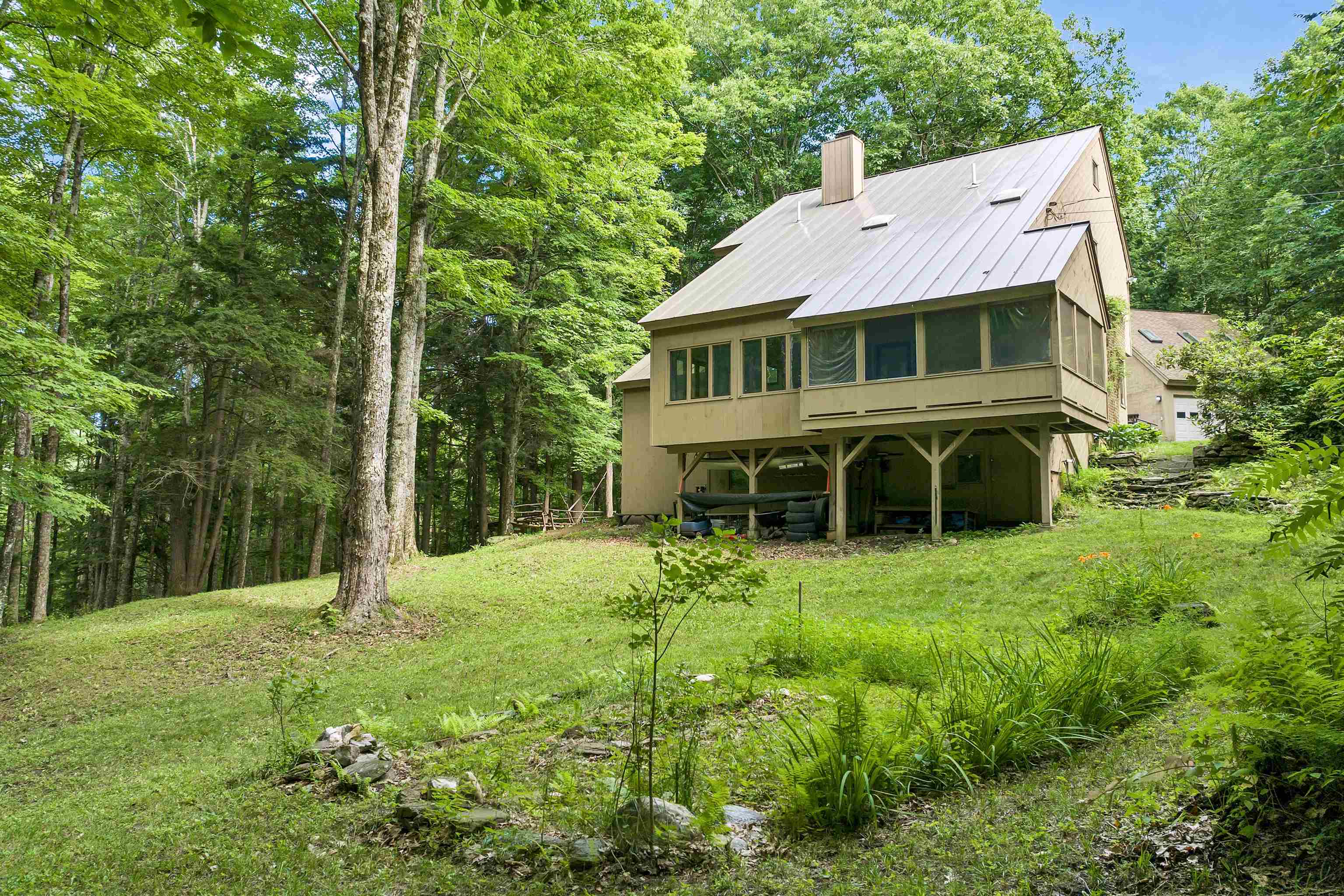 130 East Fisher Road Hartford, VT 05059 - Photo 3 of 25 Gallery Image 3