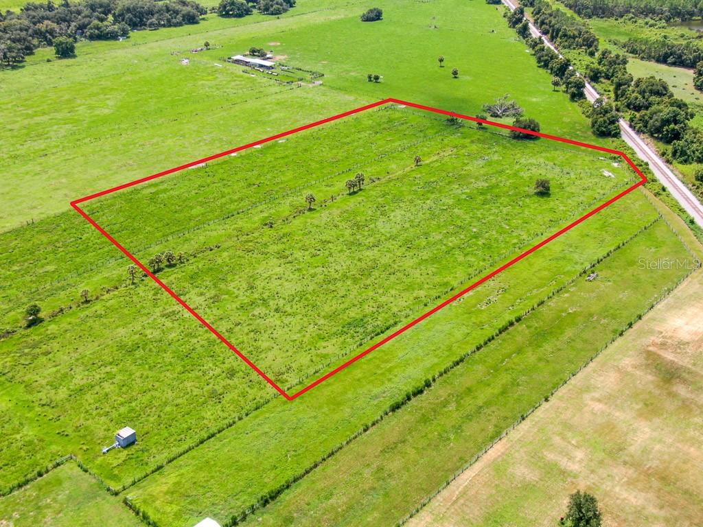 2 Allen Road Lithia, FL 33547 - Photo 10 of 13 a view of a tennis court