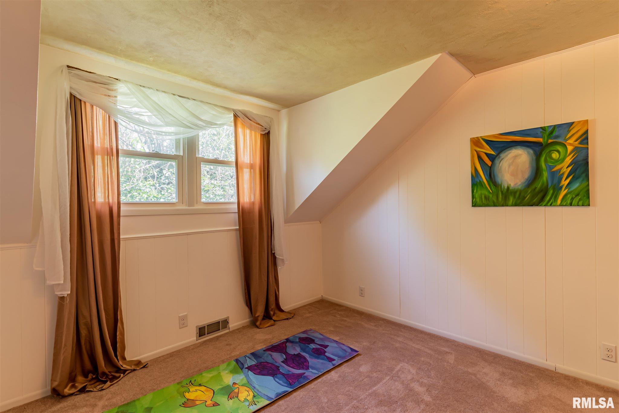 26353 North Orion School Road Canton, IL 61520 - Photo 25 of 36 Gallery Image 25