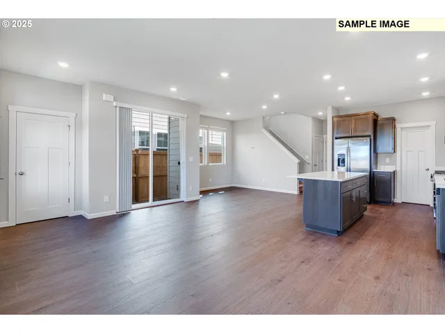 $533,400 | 8291 Southeast Crescent Drive, Hillsboro, OR 97123