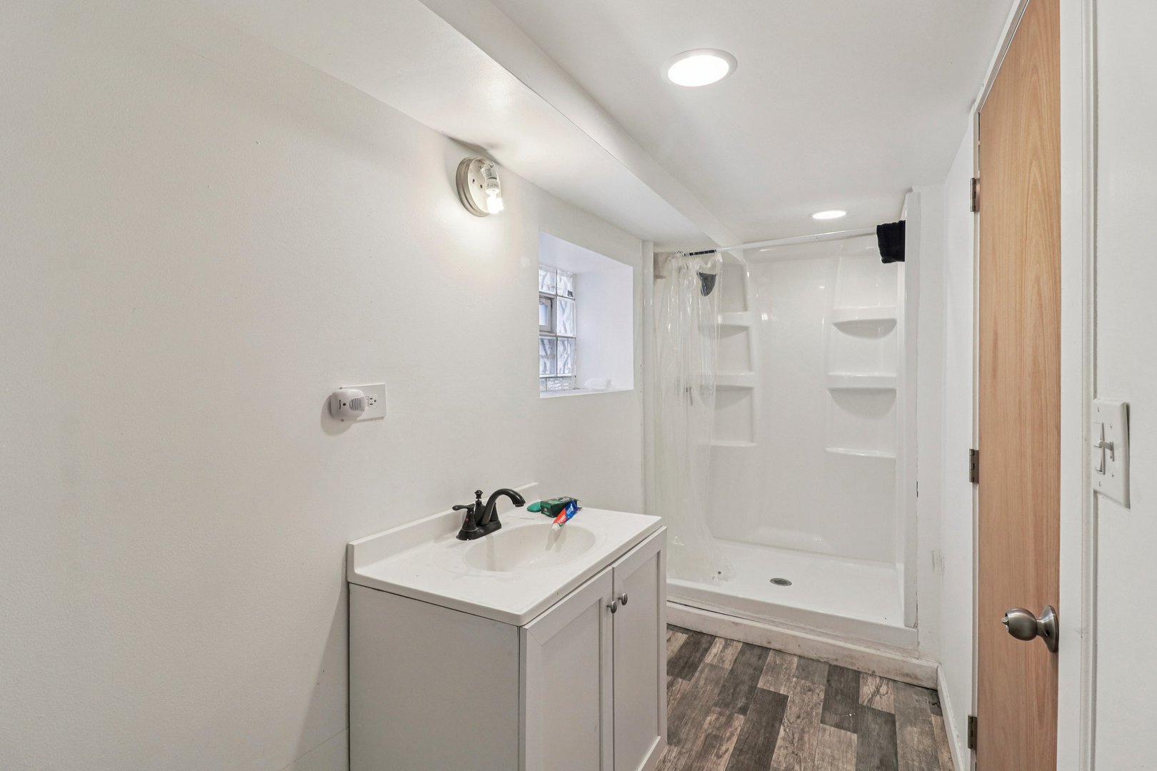 7659 South Rhodes Avenue Chicago, IL 60619 - Photo 16 of 20 Gallery Image 16