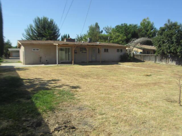 27289 Saunders Road Madera, CA 93637 - Photo 4 of 21 Gallery Image 4