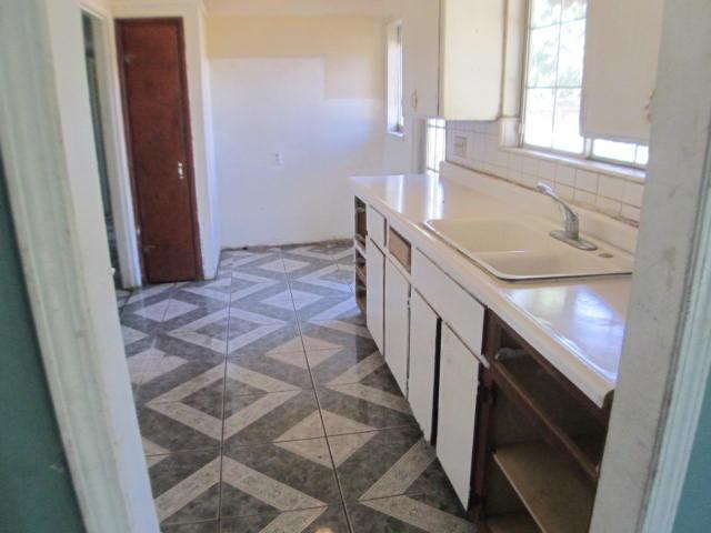 27289 Saunders Road Madera, CA 93637 - Photo 9 of 21 Gallery Image 9