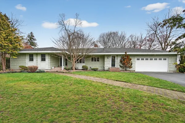 $1,350,000 | 17 Karlton Circle, Andover, MA 01810