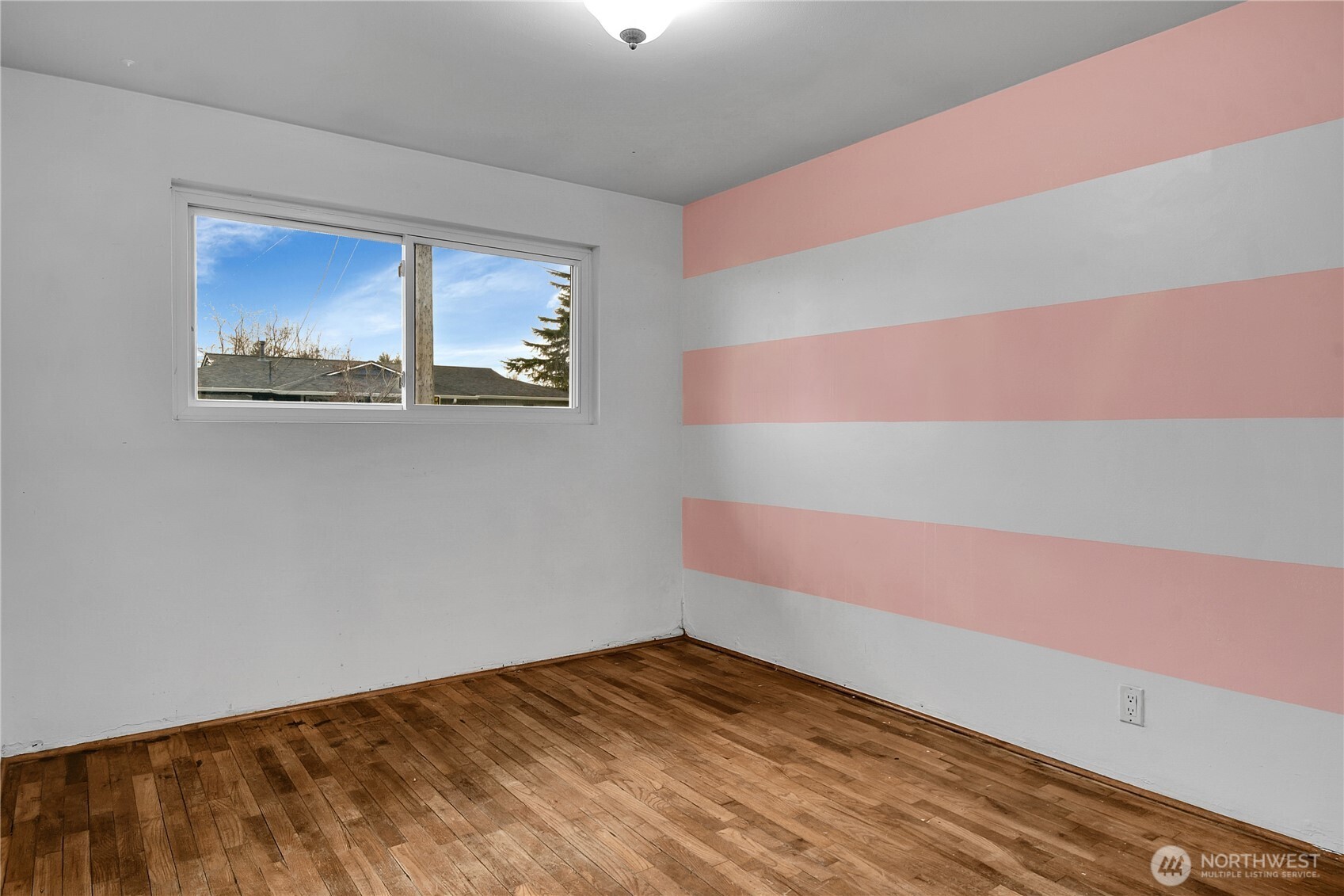 15771 119th Place Southeast Renton, WA 98058 - Photo 16 of 20 a view of empty room