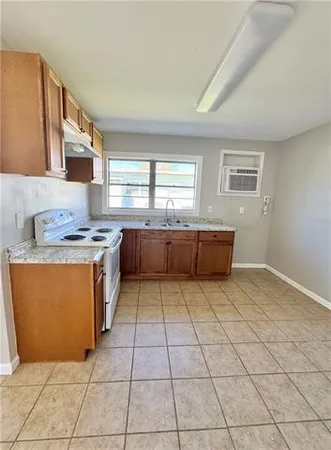 $1,100 | 827 3rd Street, Unit A, Norco, LA 70079
