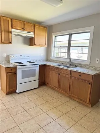 $1,100 | 827 3rd Street, Unit A, Norco, LA 70079