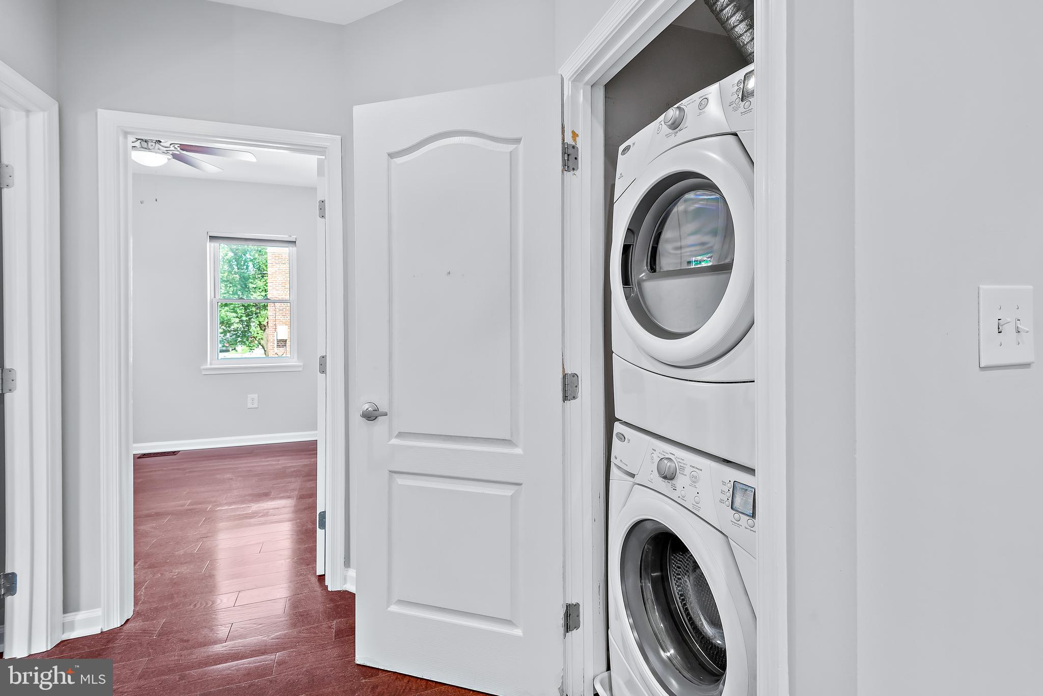 340 Decatur Street Northwest Washington, DC 20011 - Photo 15 of 29 Upper Laundry