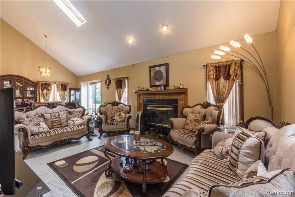 8200 East Pearson Road Utica, MI 48316 - Photo 9 of 27