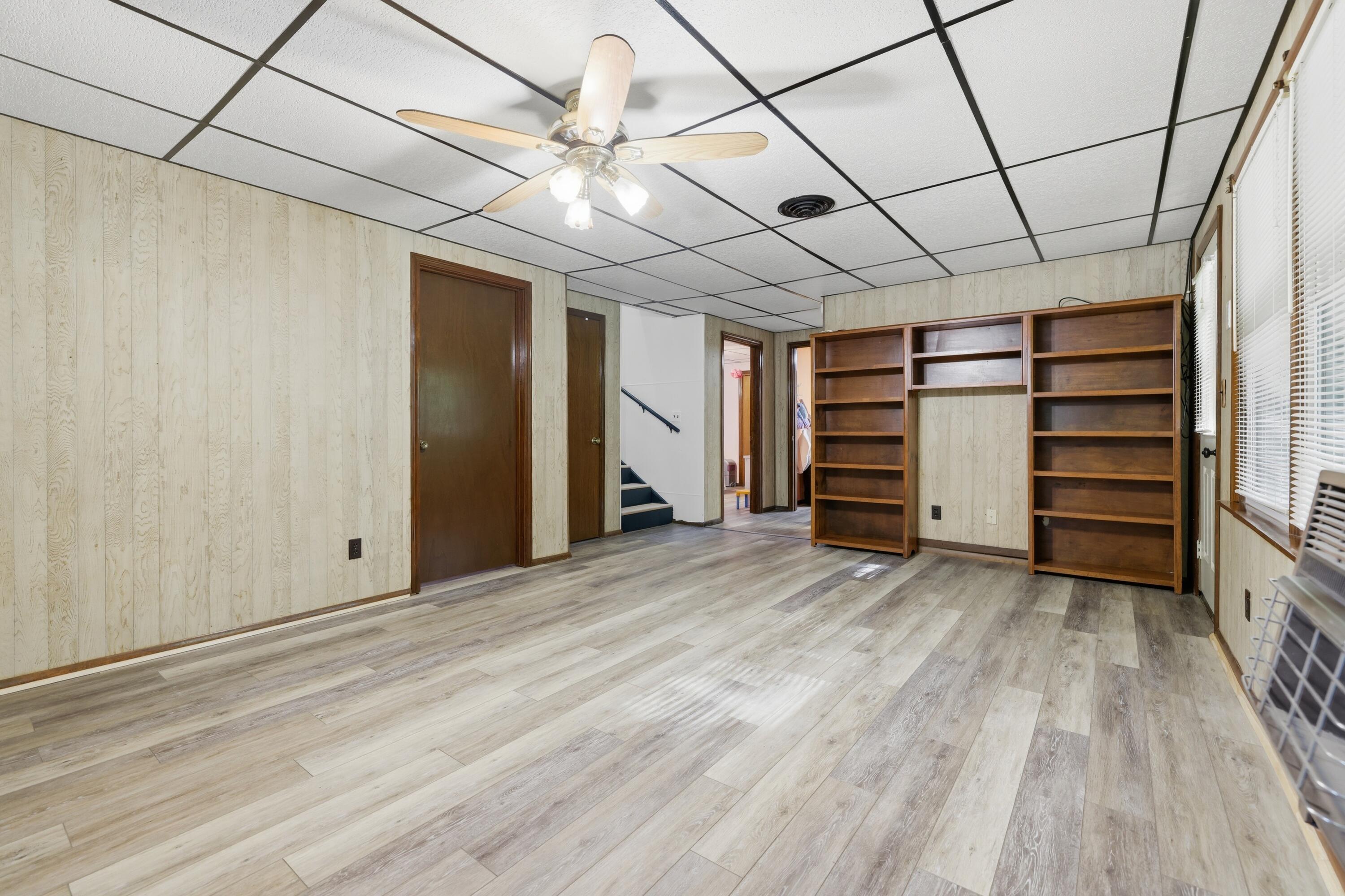 1130 Wright Road Murray, KY 42071 - Photo 21 of 35 Downstairs Living Room