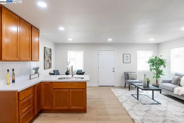 a front view of house with yard