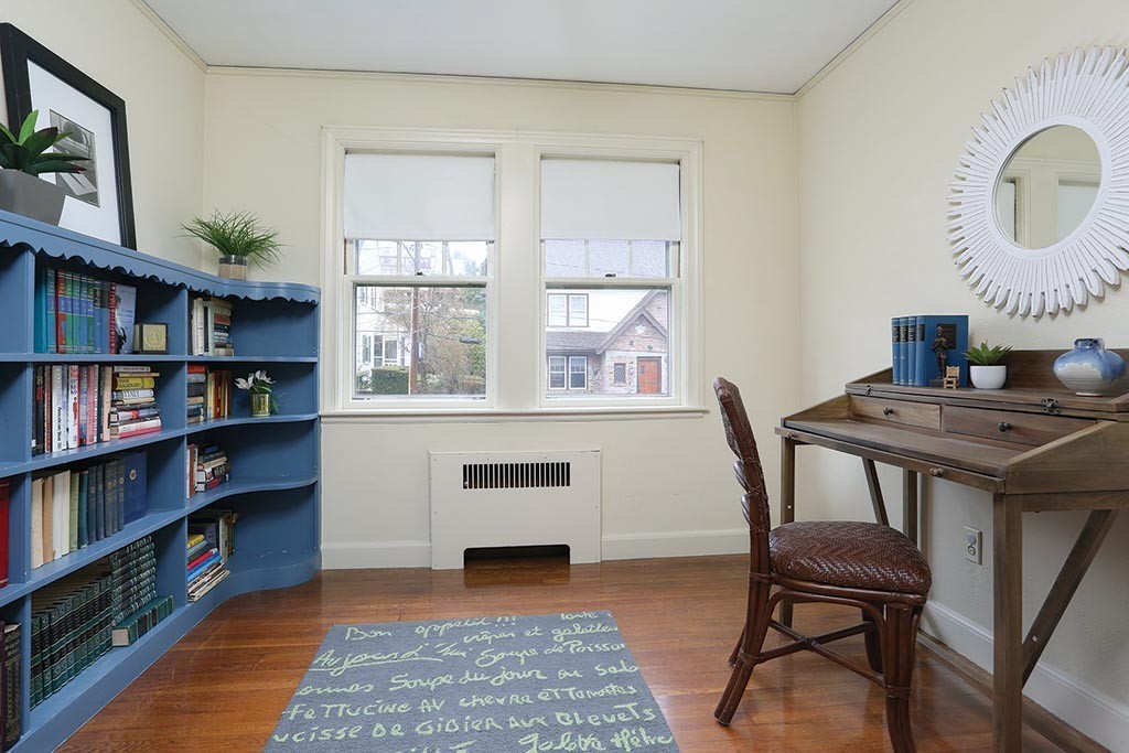 26 Hillcroft Road Boston, MA 02130 - Photo 6 of 10