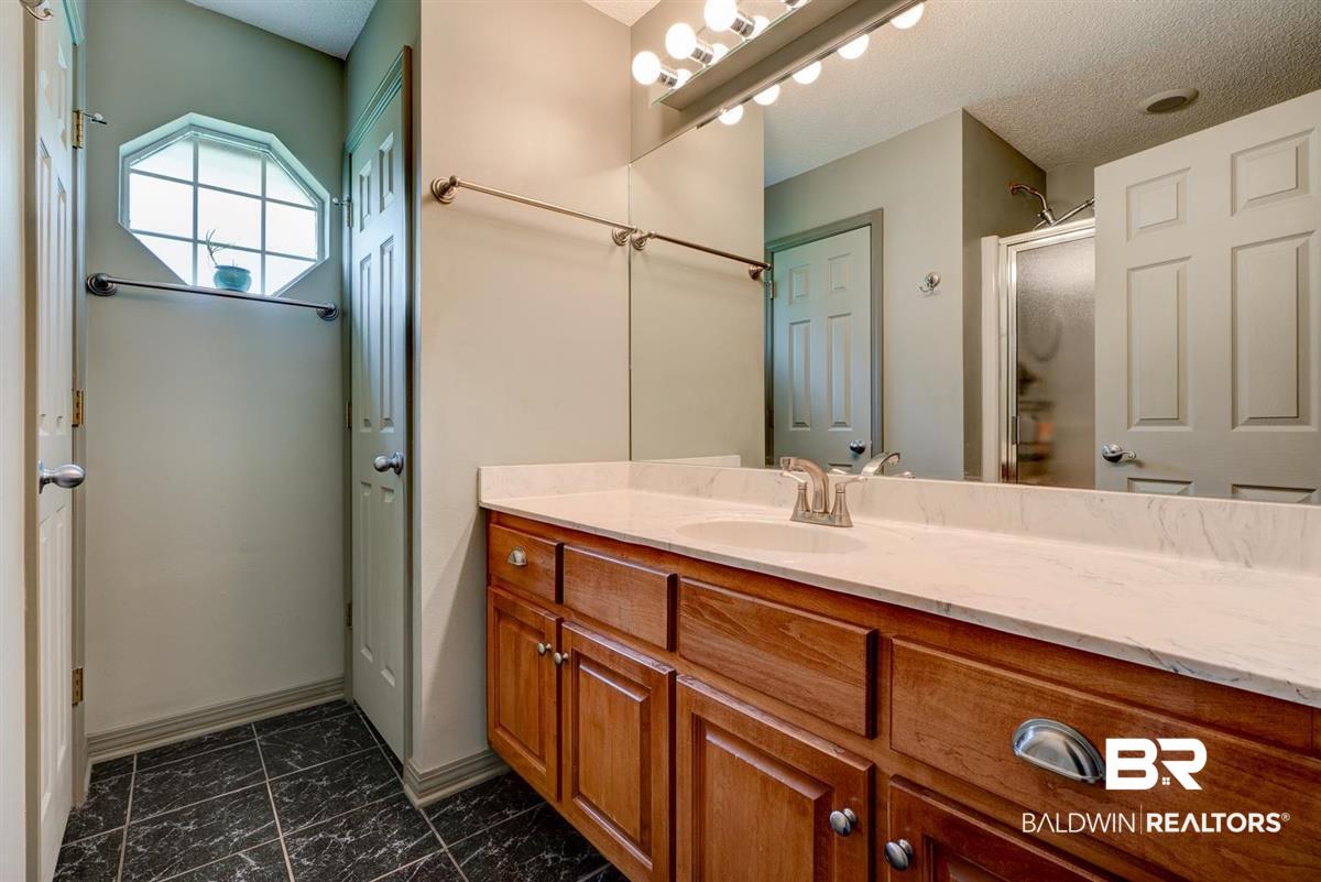 5005 Highcrest Drive Mobile, AL 36693 - Photo 18 of 26
