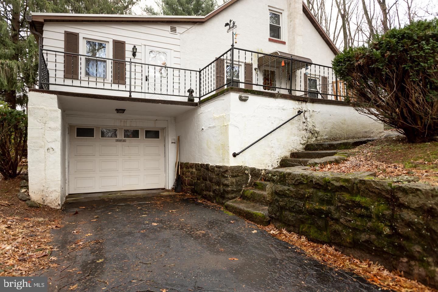1426 Temple Road Pottstown, PA 19465 - Photo 2 of 19