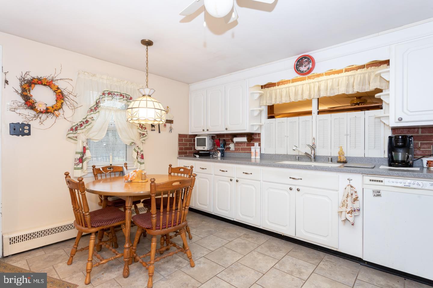 1426 Temple Road Pottstown, PA 19465 - Photo 4 of 19