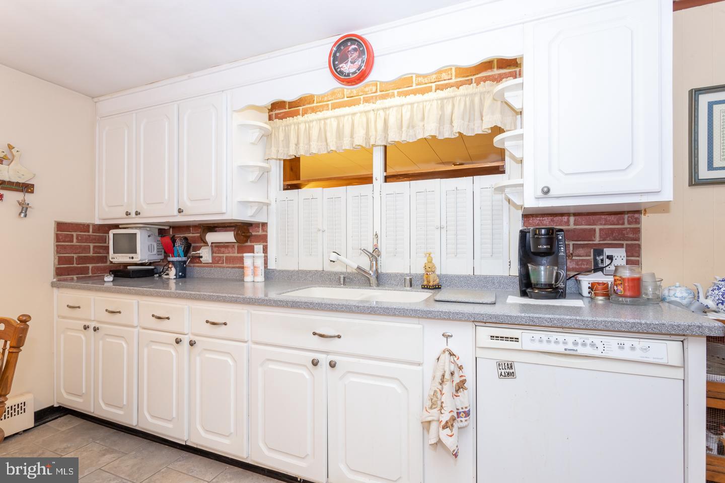 1426 Temple Road Pottstown, PA 19465 - Photo 6 of 19