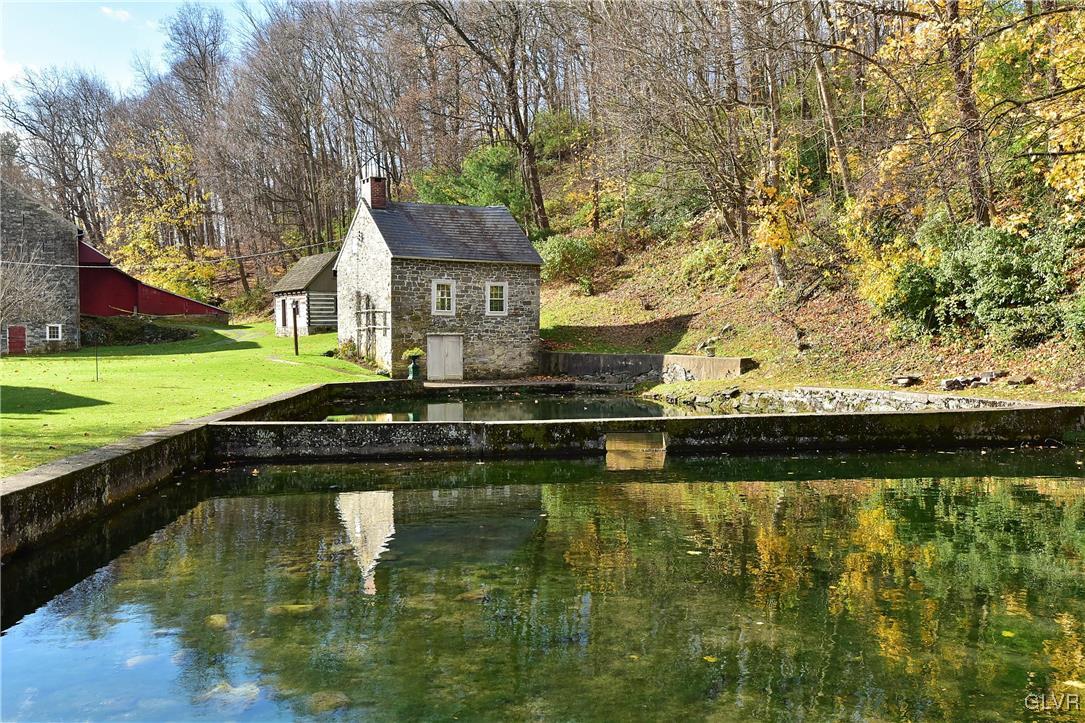 652 Mickley Road Whitehall, PA 18052 - Photo 21 of 28 Gallery Image 21