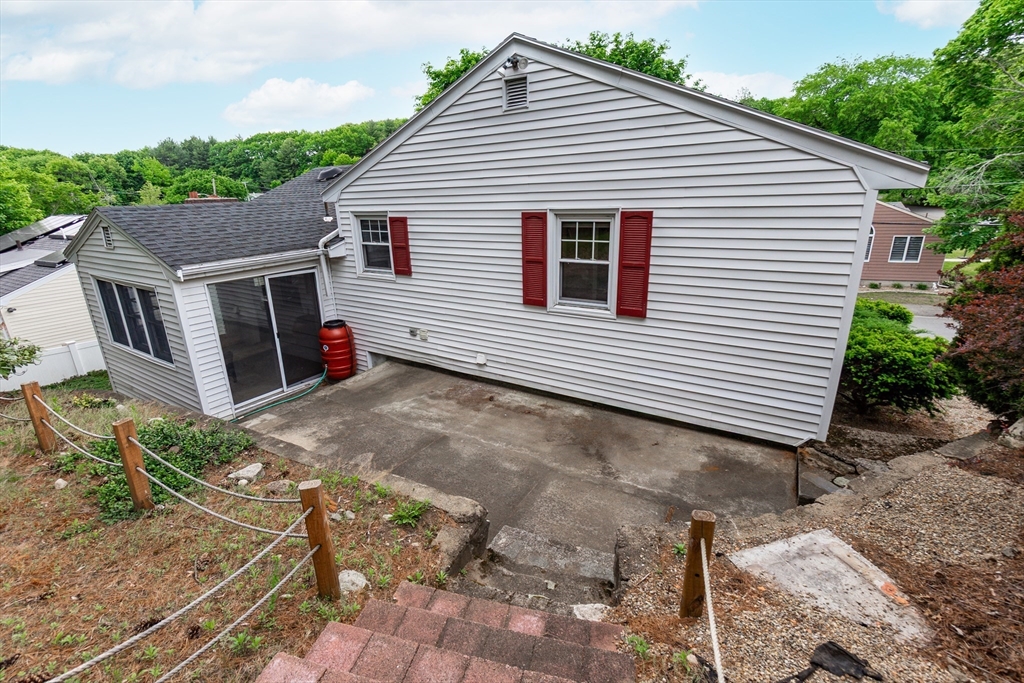 34 Dona Road Lynn, MA 01904 - Photo 35 of 41 Gallery Image 35