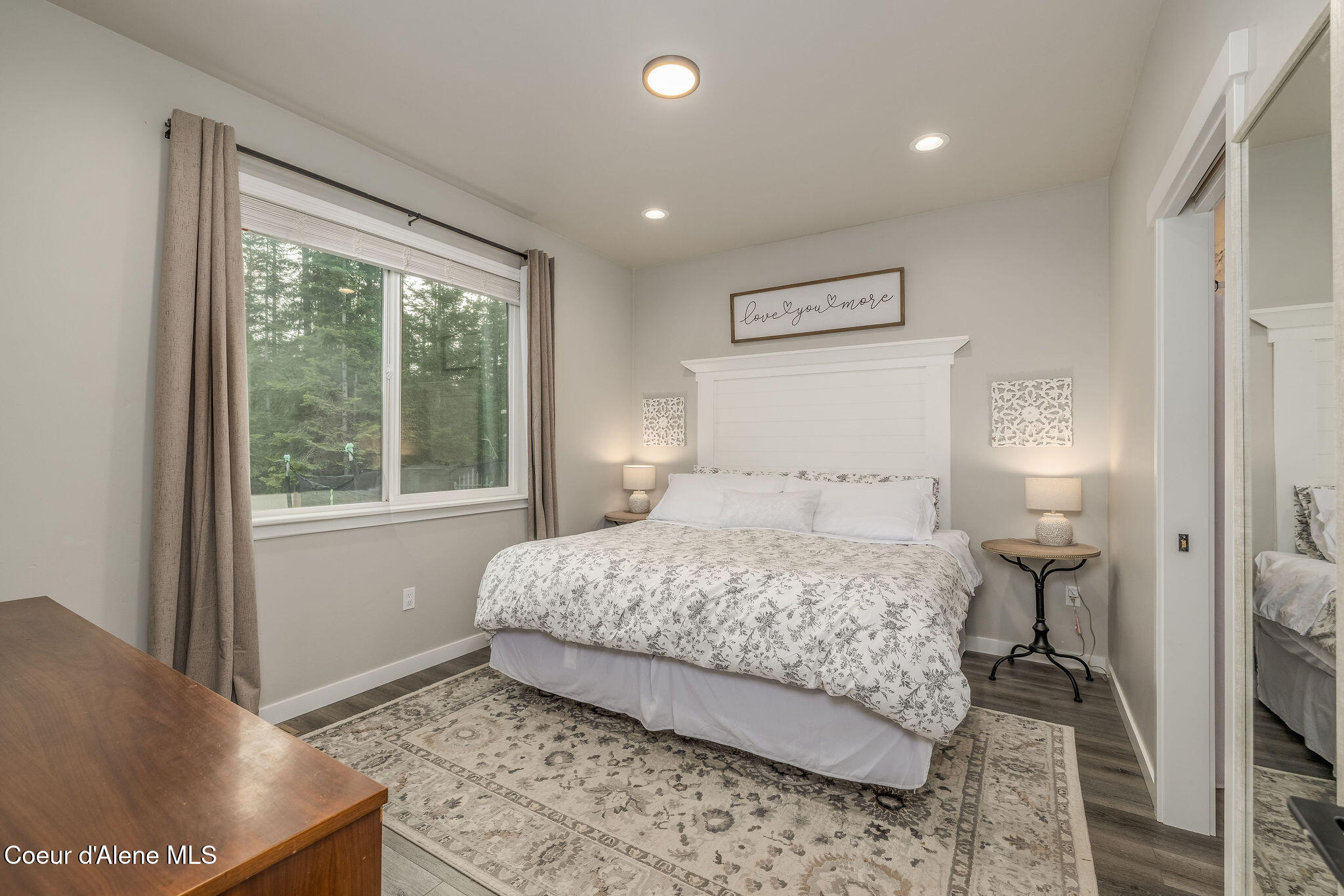 102 Rimrock Court Priest River, ID 83856 - Photo 17 of 35 Master Bedroom