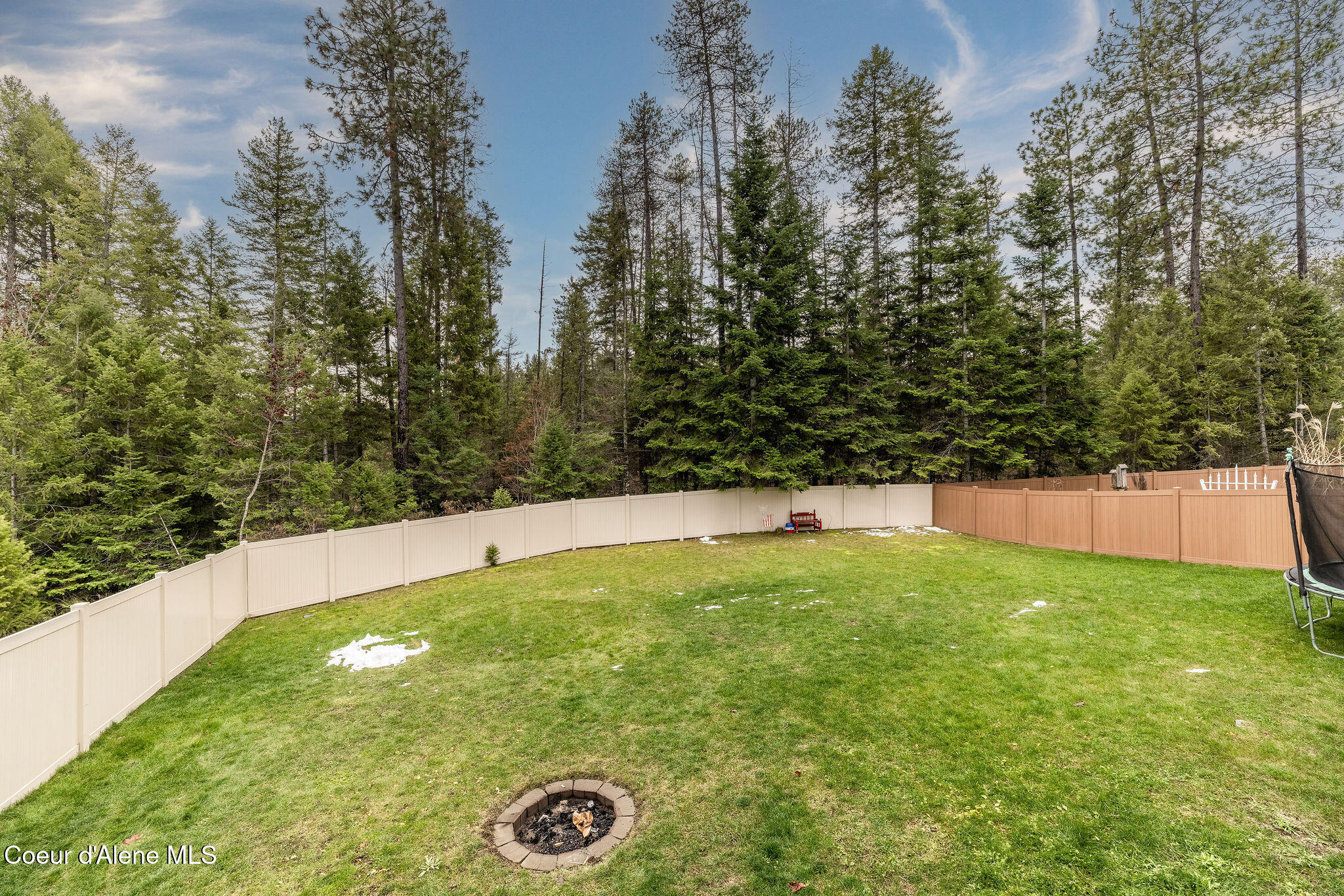 102 Rimrock Court Priest River, ID 83856 - Photo 30 of 35 Backyard
