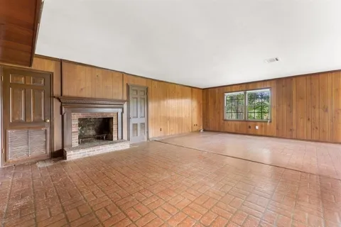$250,000 | 4828 Prien Bluff Road, Lake Charles, LA 70605
