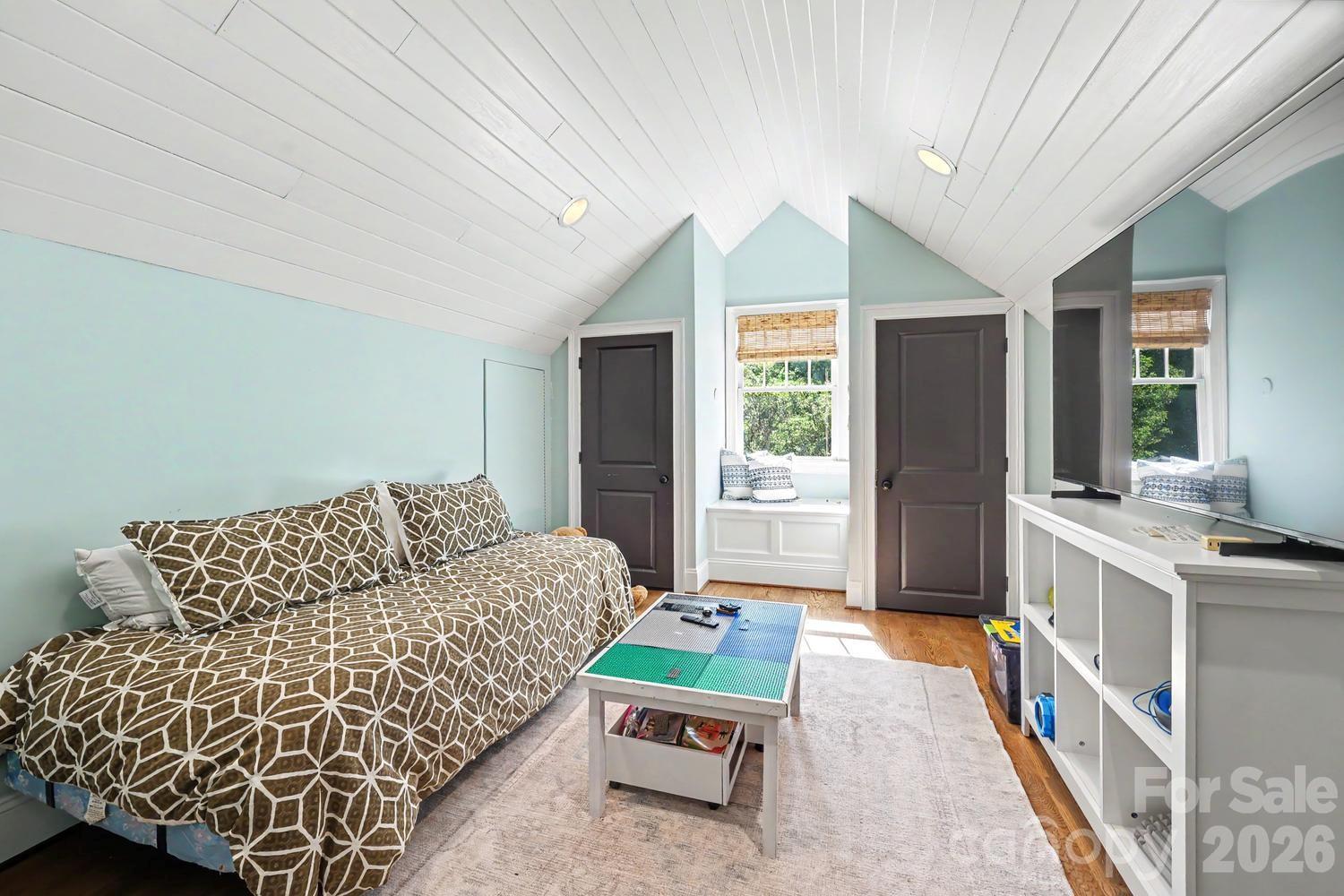 2744 Normandy Road Charlotte, NC 28209 - Photo 29 of 36