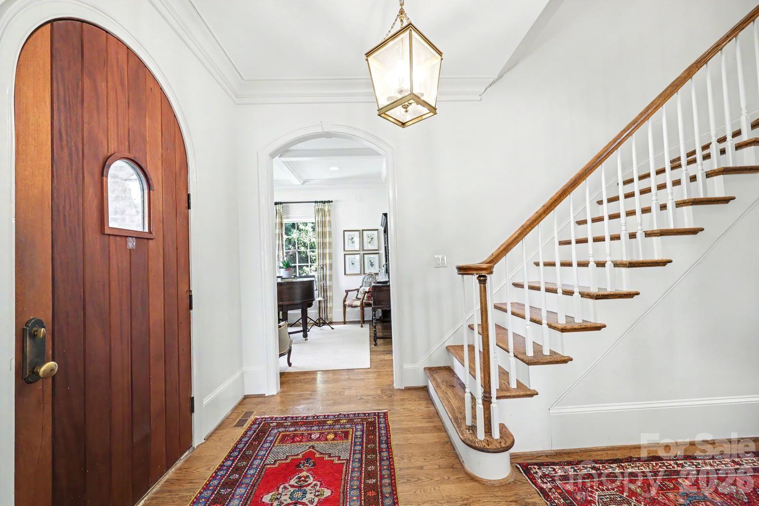 2744 Normandy Road Charlotte, NC 28209 - Photo 3 of 36