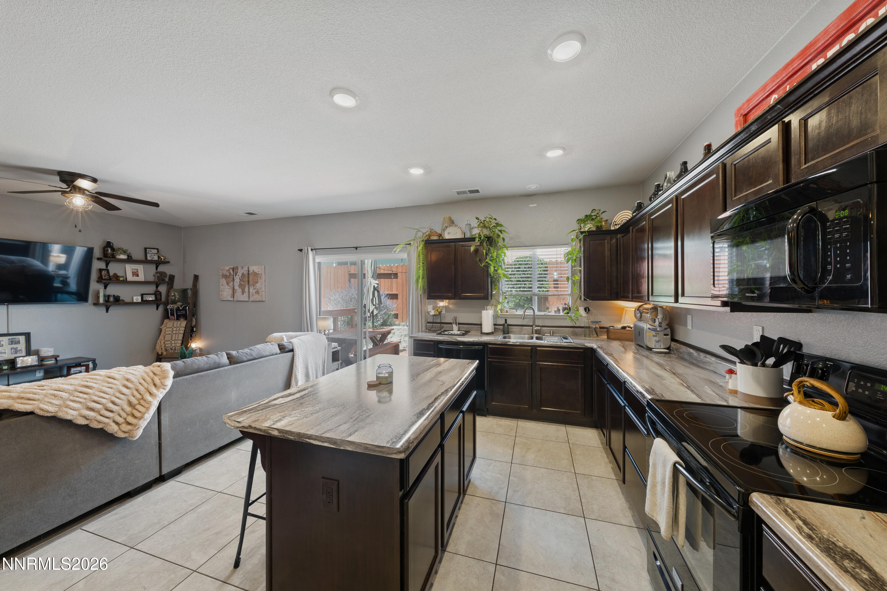 18617 Ivyberry Court Reno, NV 89508 - Photo 17 of 64 A7V02413 - Copy
