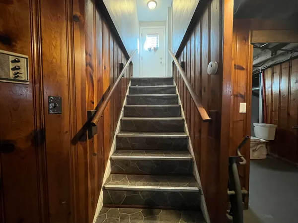 $165,500 | 19977 Elkhart Street, Harper Woods, MI 48225