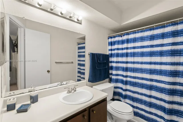 $250,000 | 2866 South University Drive, Unit 5307, Davie, FL 33328