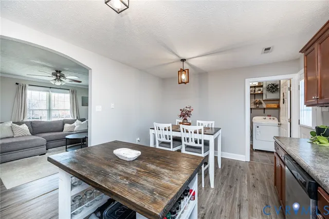 $329,999 | 108 St Charles Place, Aylett, VA 23009