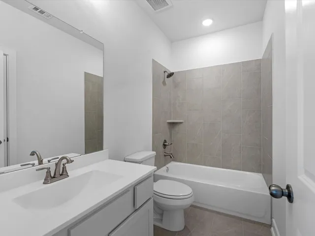 $492,839 | 1127 Watermont Drive, Missouri City, TX 77459