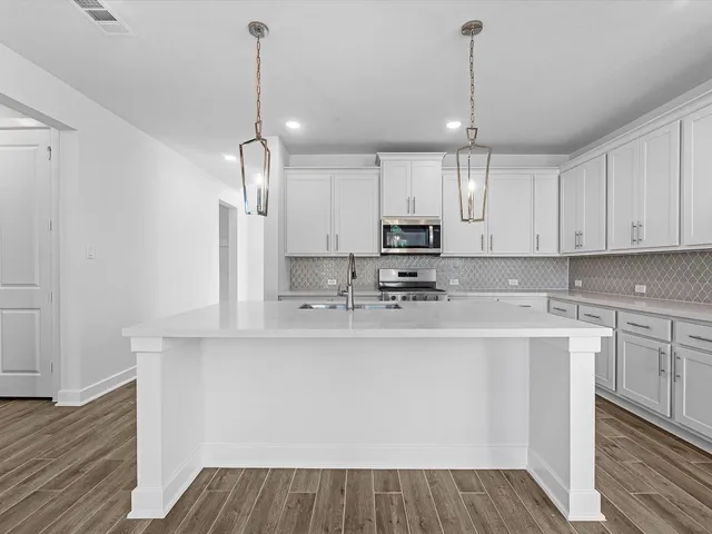 $492,839 | 1127 Watermont Drive, Missouri City, TX 77459