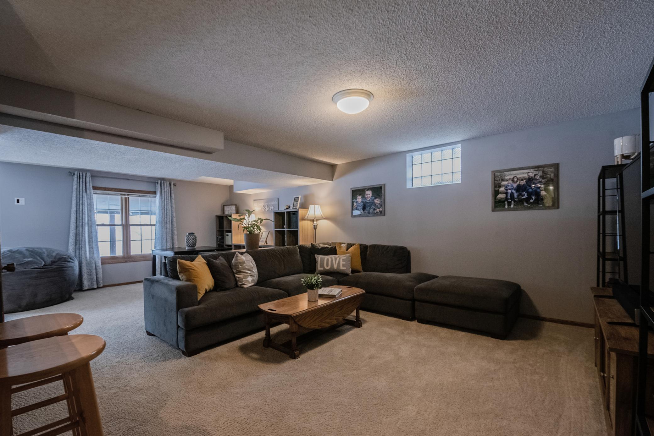 1007 Boston Hill Road Eagan, MN 55123 - Photo 22 of 36 Gallery Image 22