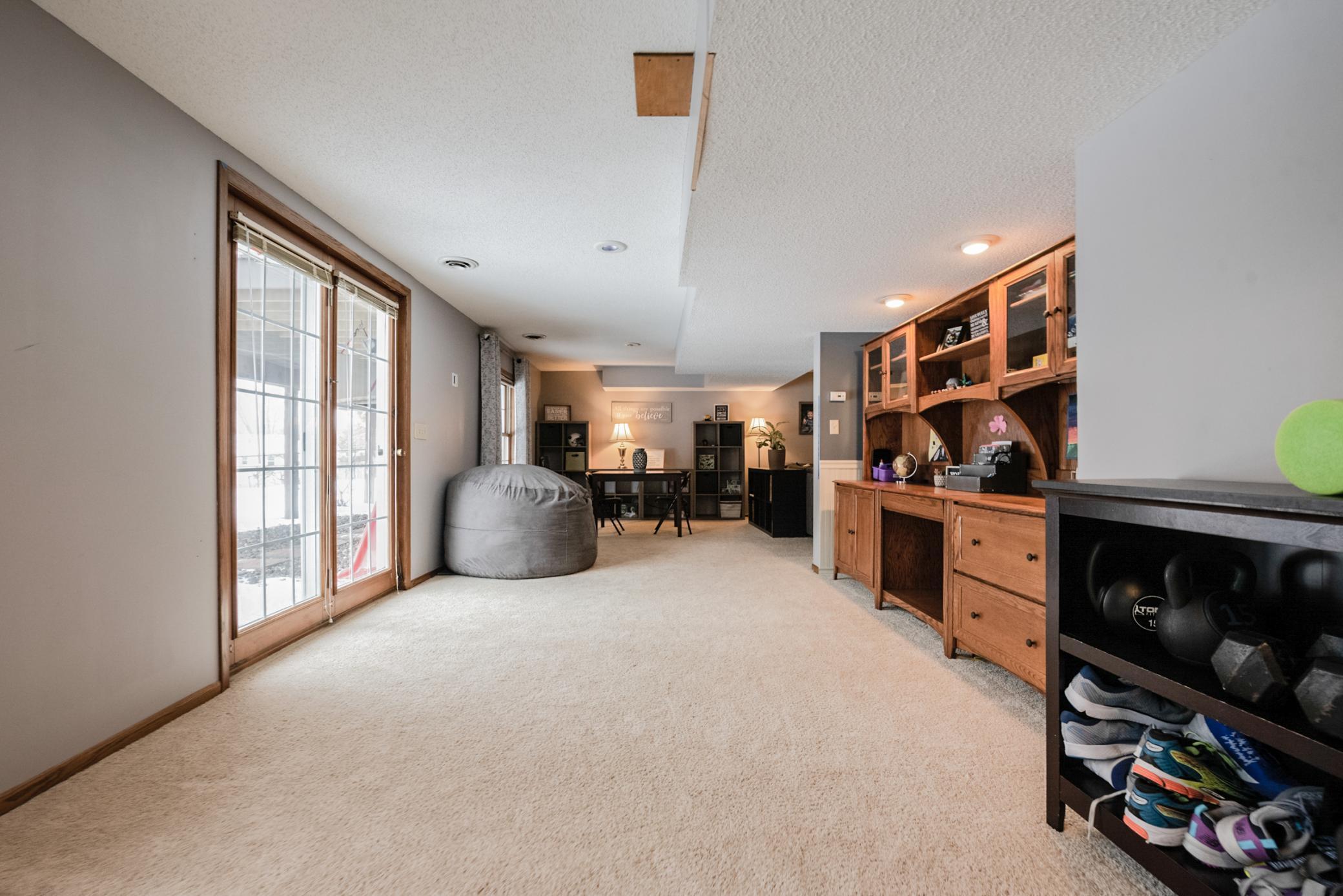 1007 Boston Hill Road Eagan, MN 55123 - Photo 29 of 36 Gallery Image 29