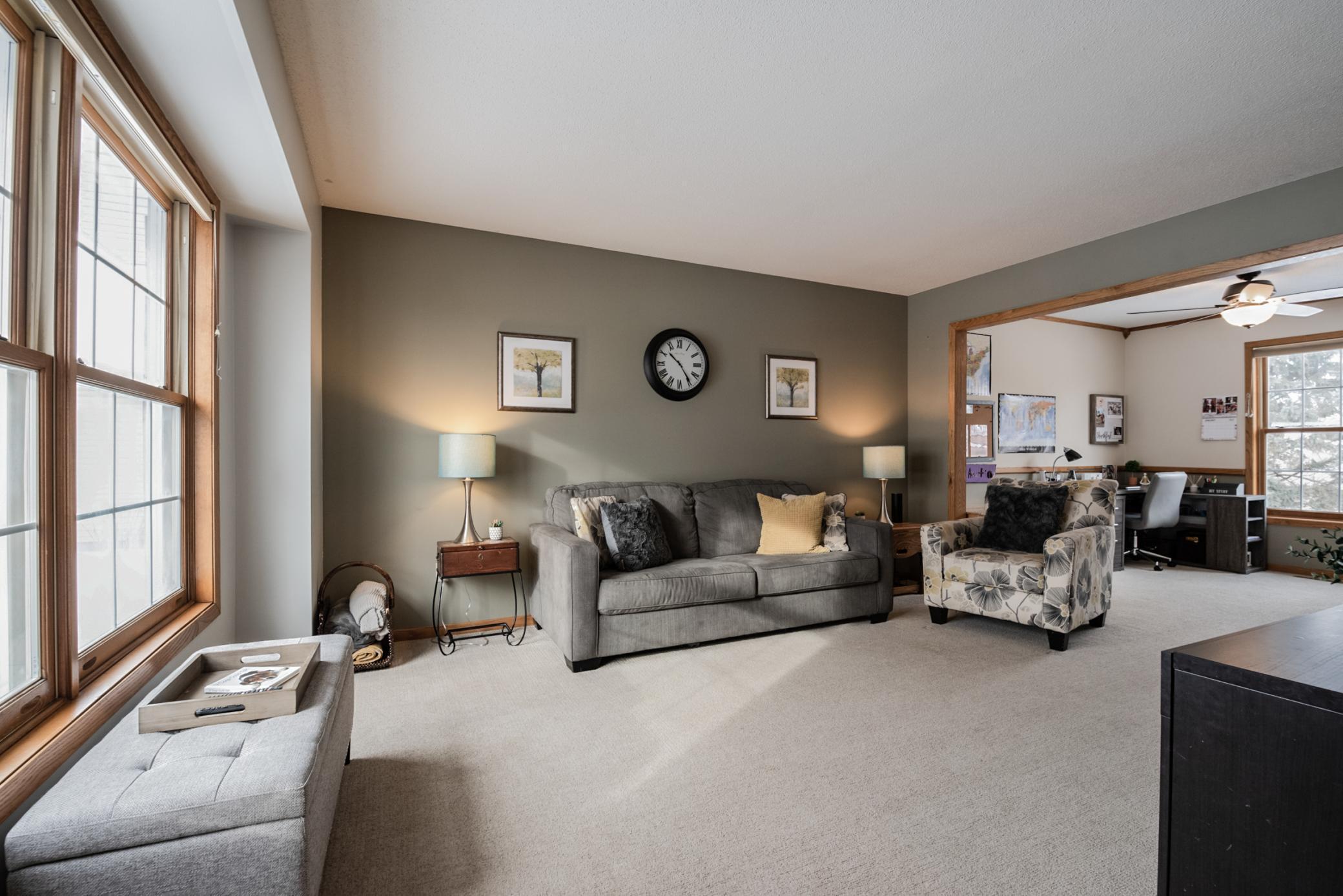 1007 Boston Hill Road Eagan, MN 55123 - Photo 10 of 36 Gallery Image 10