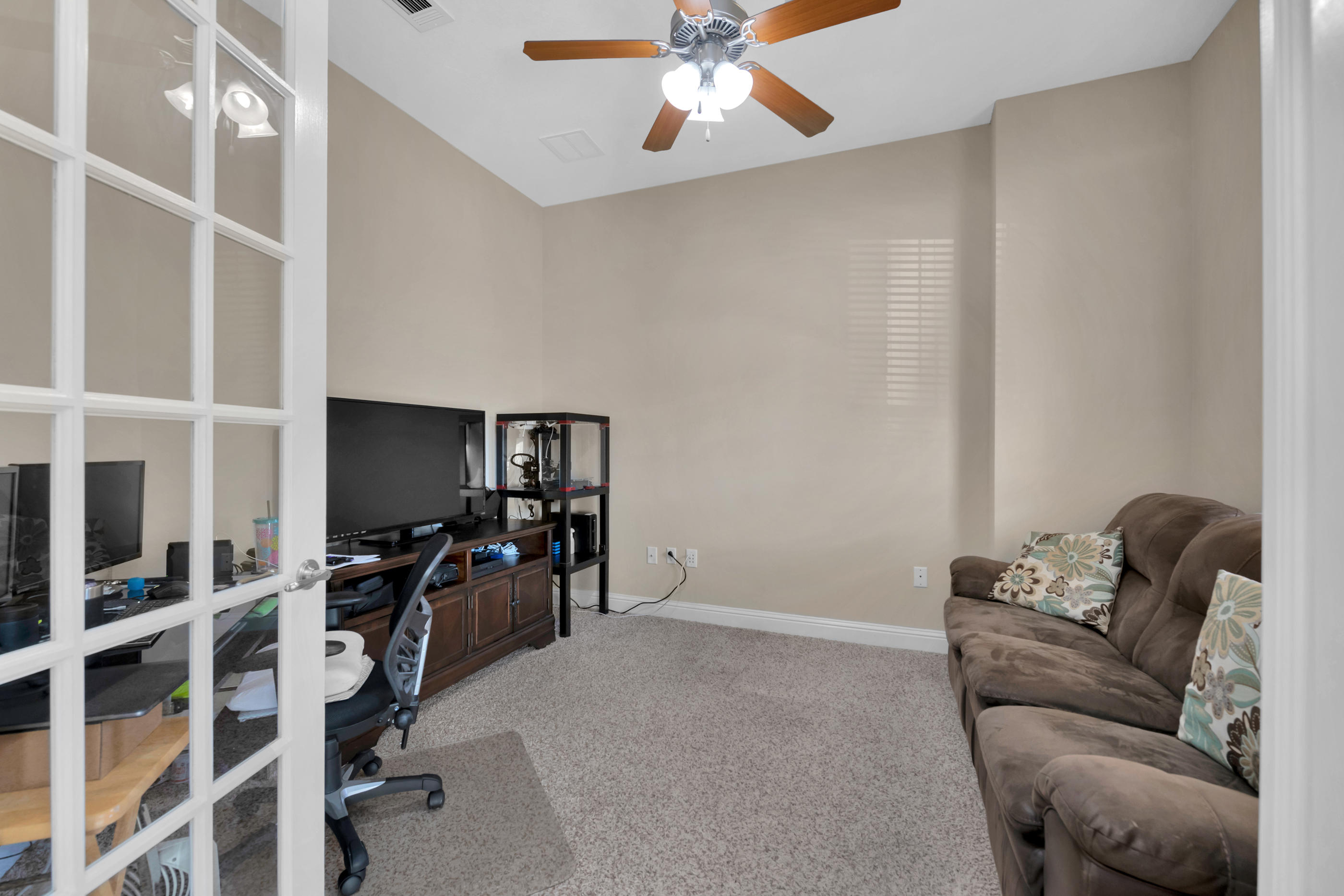 5949 Wind Trace Road Crestview, FL 32536 - Photo 9 of 32 Gallery Image 9