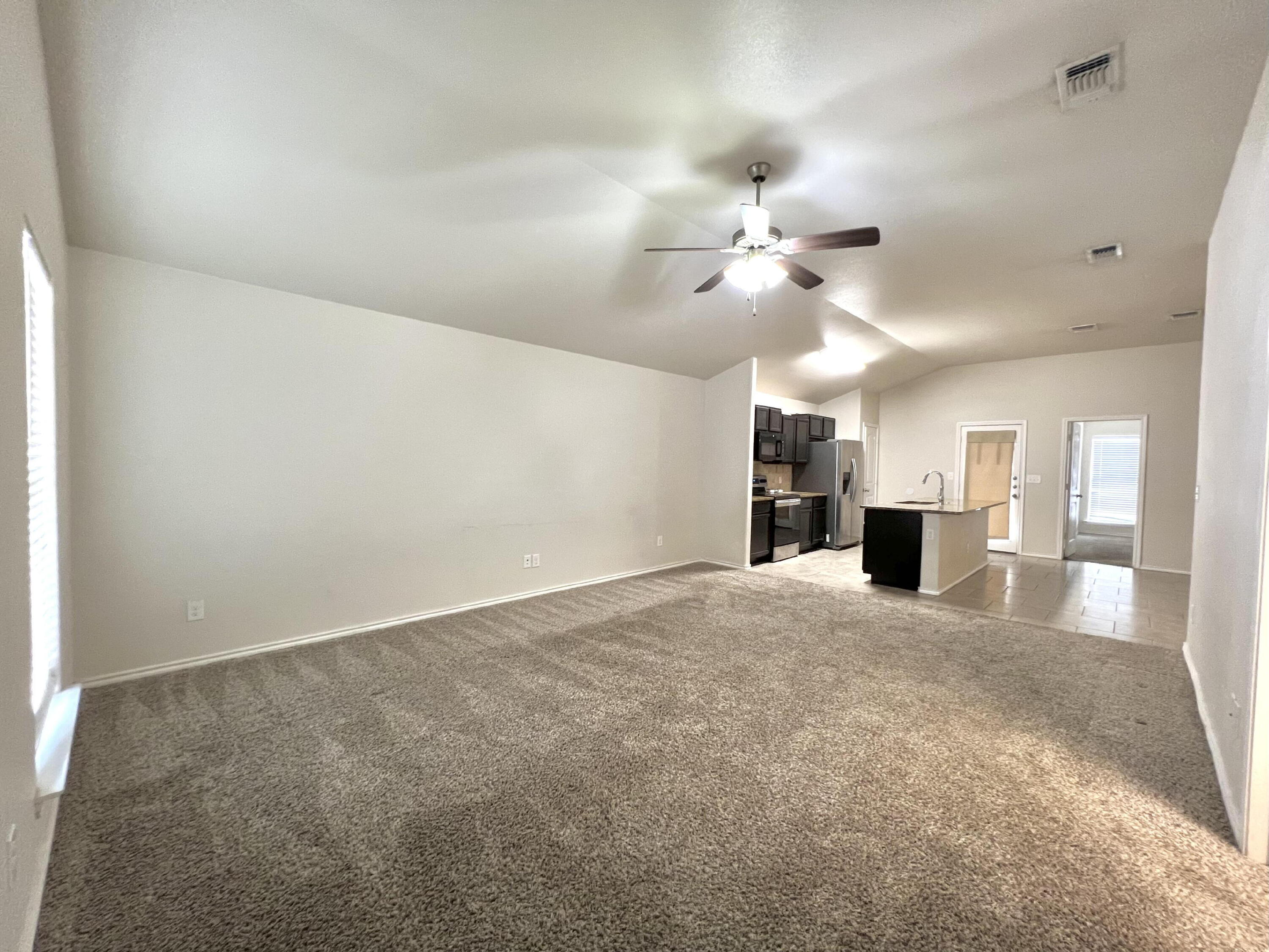 7415 103rd Street Lubbock, TX 79424 - Photo 9 of 19 FCDC8637-B32D-411A-9819-C1324F0B2B00_1_2