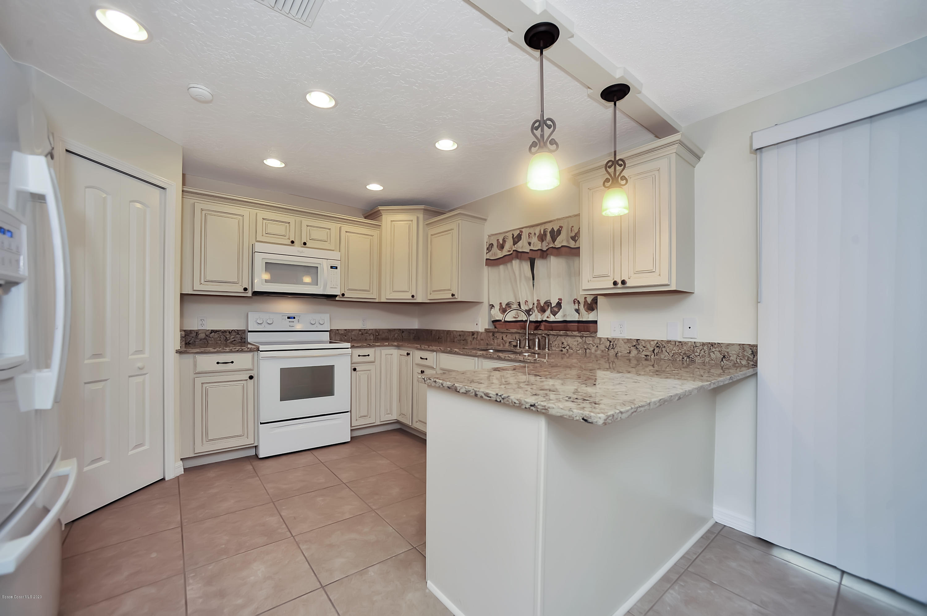 6824 Dodge Road Cocoa, FL 32927 - Photo 6 of 20 REW_6929