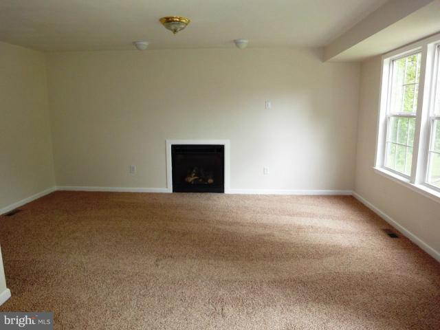 9004 Bruno Road Randallstown, MD 21133 - Photo 11 of 23 Family Room