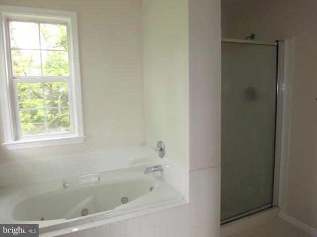 9004 Bruno Road Randallstown, MD 21133 - Photo 17 of 23 Bath (Master)